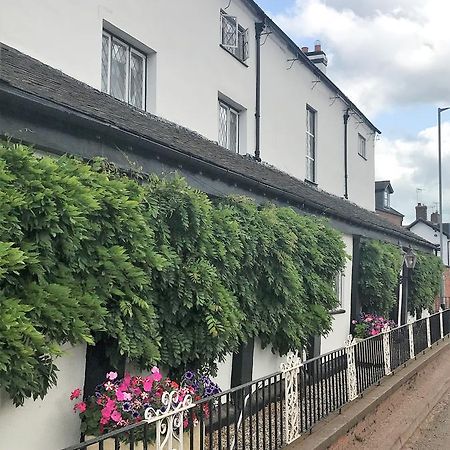 Bed and Breakfast Eagle House Eccleshall Екстер'єр фото