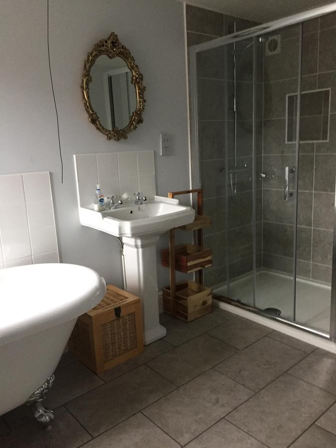 Bed and Breakfast Eagle House Eccleshall Екстер'єр фото